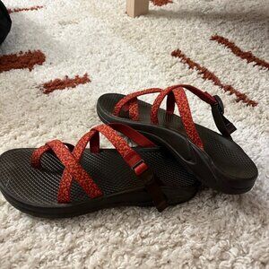 Women's Chacos Red